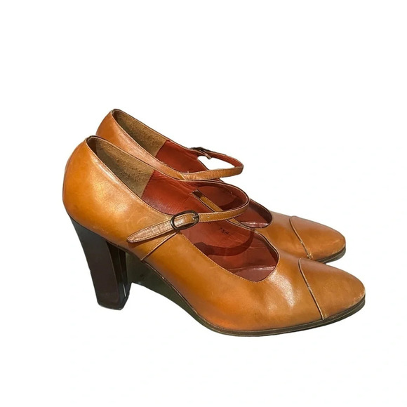 YSL VINTAGE LEATHER MARY JANE HEELS - Picture 1 of 7